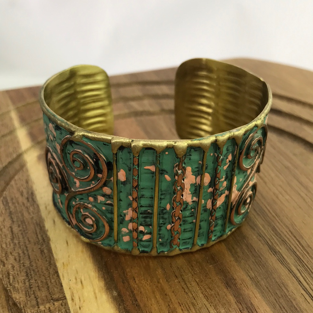 Beautiful Artisan Patina Finish Cuff Bracelet 15 37$